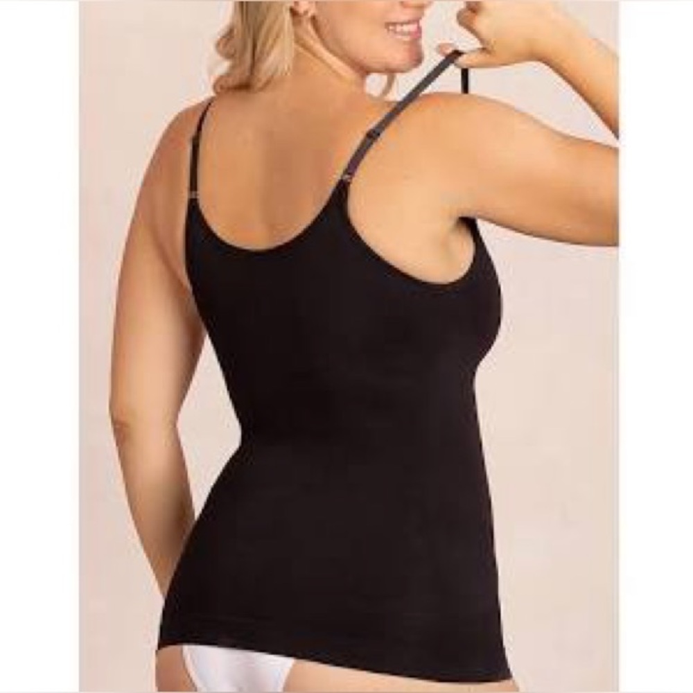 Shapermint Essentials All Day Every Day Scoop Neck Cami Black - Picture 3 of 4